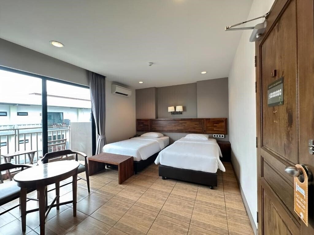 Fotografii Mangrove Hotel Pattaya (The) 3*