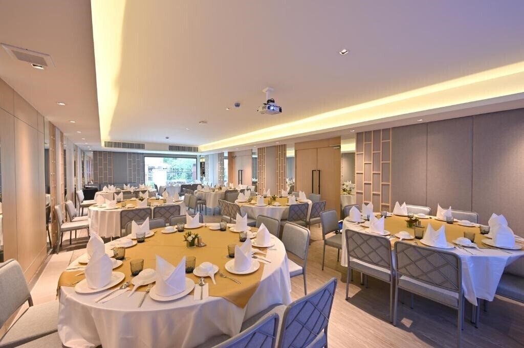 Imaginea M Pattaya Hotel 1*