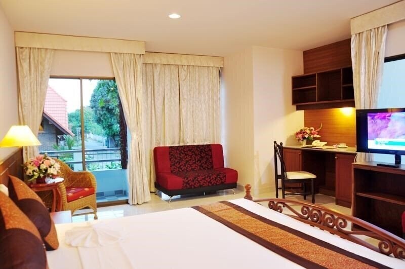 Imaginea Eden Hotel Pattaya 3*