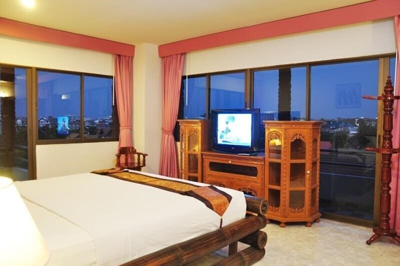 Imaginea Eden Hotel Pattaya 3*