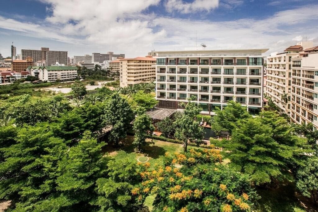 Imaginea Fifth Jomtien The Residence 4*