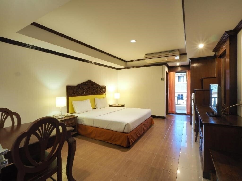 Фото Golden Villa Pattaya 3*