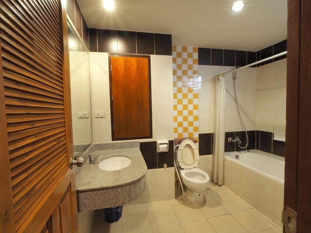 Фотография Golden Villa Pattaya 3*