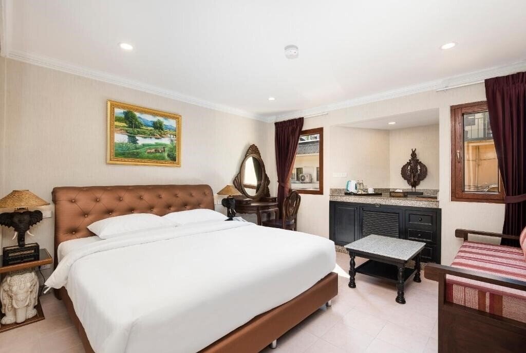 Фото Ambiance Hotel 3*