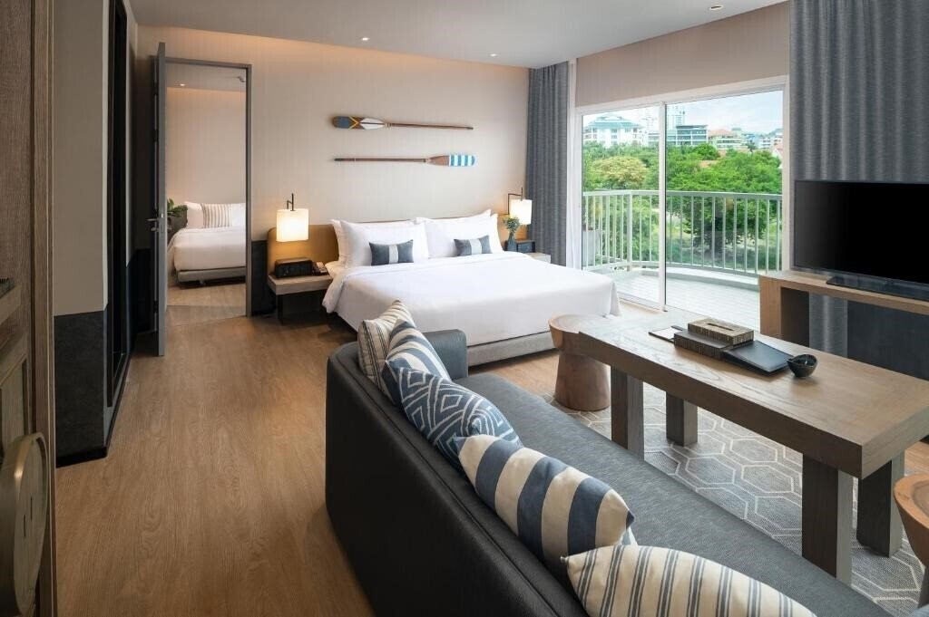 Fotografii Cross Pattaya Pratamnak 5*