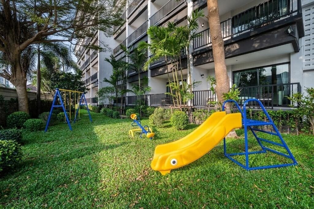 Imaginea Manhattan Pattaya Hotel 4*