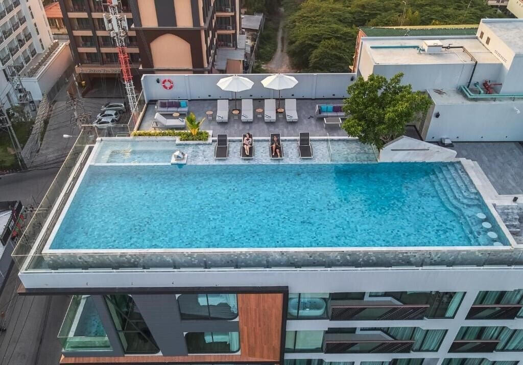 Imaginea Amethyst Hotel Pattaya 4*
