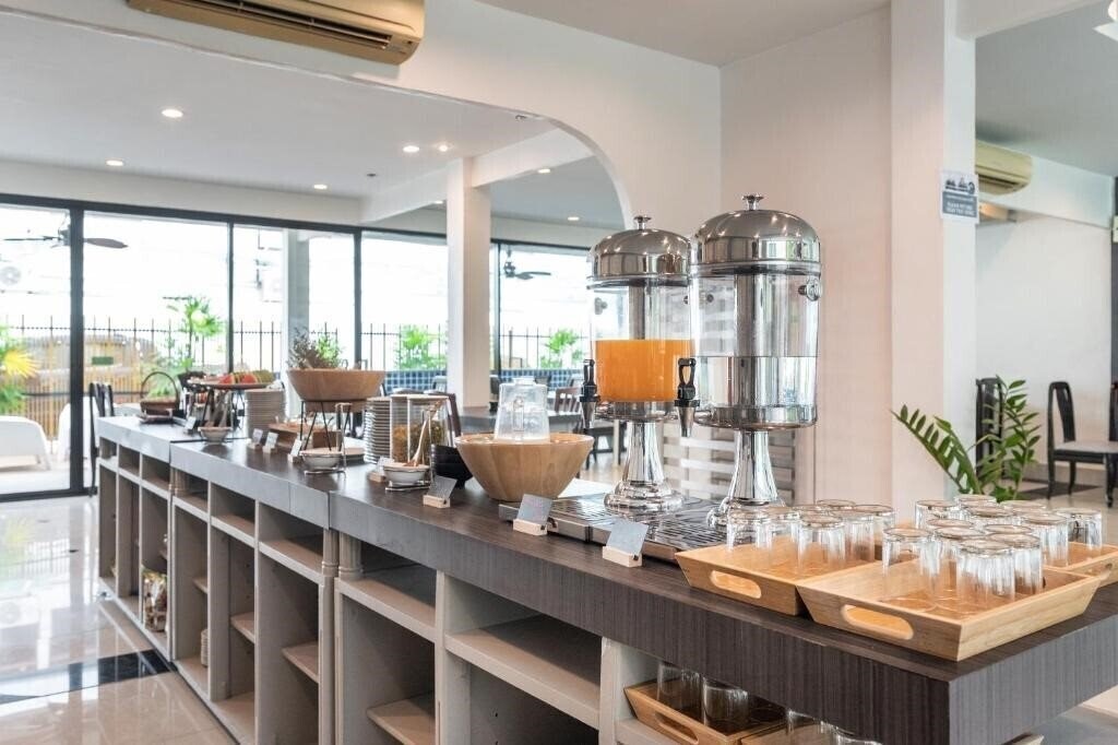 Imaginea Kokotel Pattaya North Beach 4*
