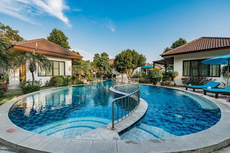 Фото Pinnacle Jomtien Resort & SPA 3*