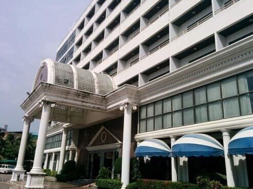 Imaginea Century Pattaya Hotel 3*