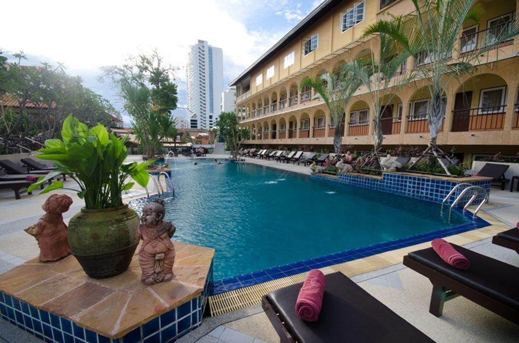 Отель Sabai Lodge 3*