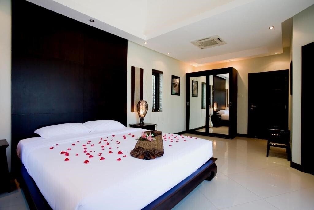 Fotografii Palm Grove Hotel 4*