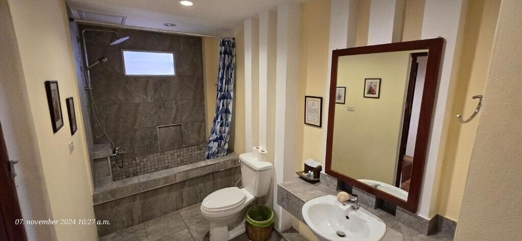 Фотография Nirvana Boutique Hotel 3*