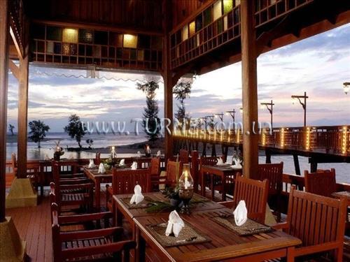 Imaginea Hotspring Beach Resort & Spa 4*
