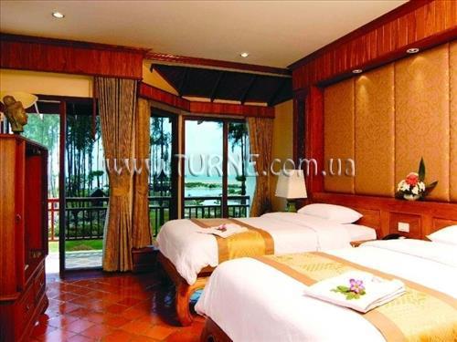 Hotel Hotspring Beach Resort & Spa 4*