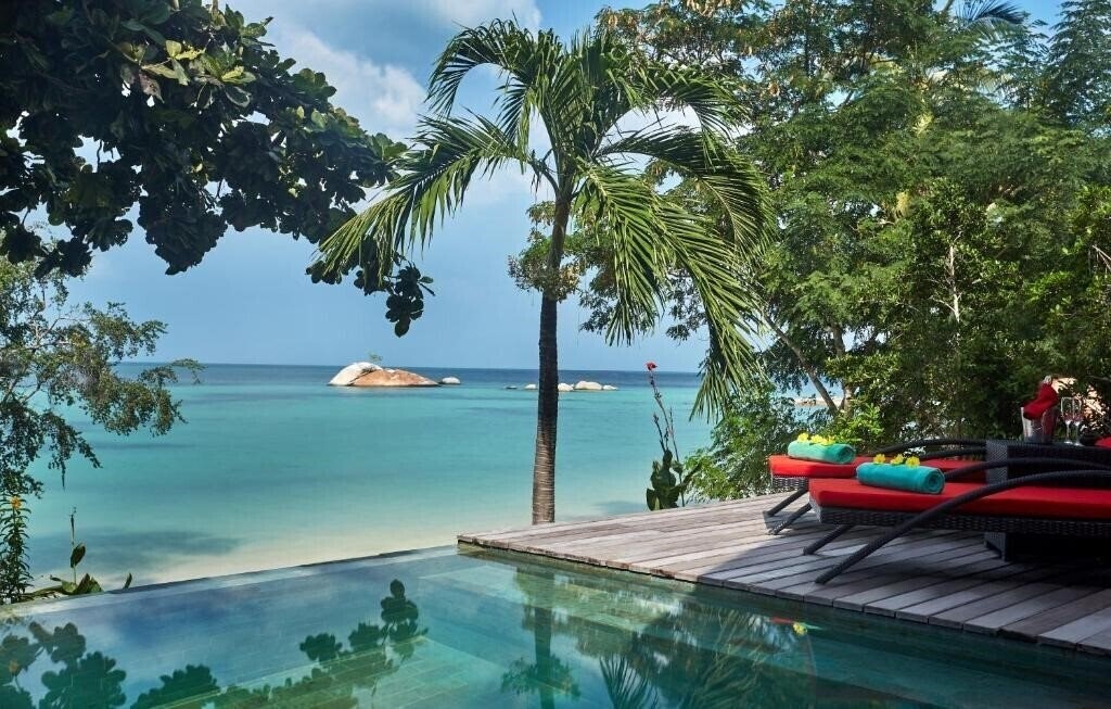 Hotel Kupu Kupu Phangan Beach Villas & Spa 5*