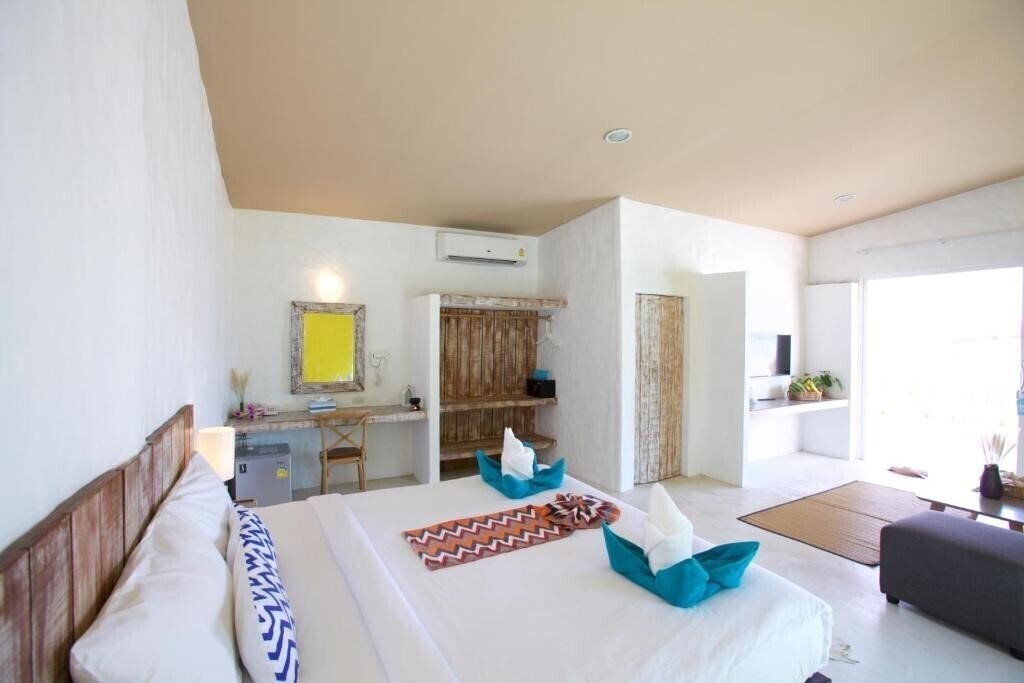 Fotografii Lime N Soda Beachfront Resort 3*