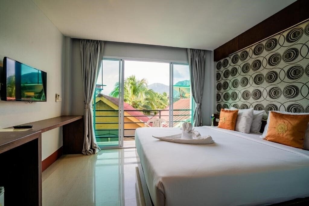 Imaginea Phi Phi Anita Resort 3*