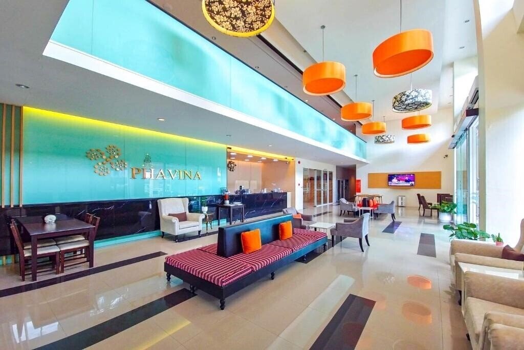 Фото Phavina Hotel Rayong Sha Extra Plus+ By Zuzu 3*