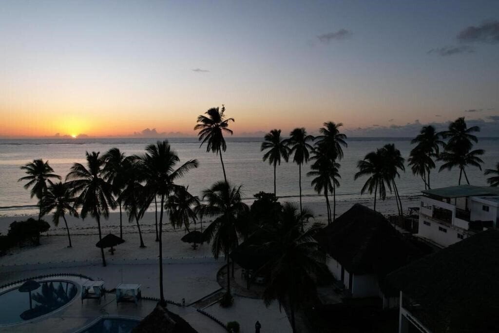 Imaginea Protels La Plage Zanzibar 4*