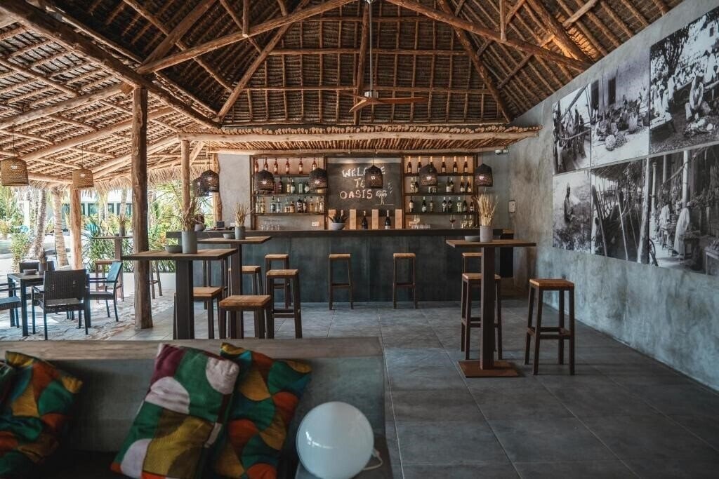 Hotel The Oasis Residence 4*