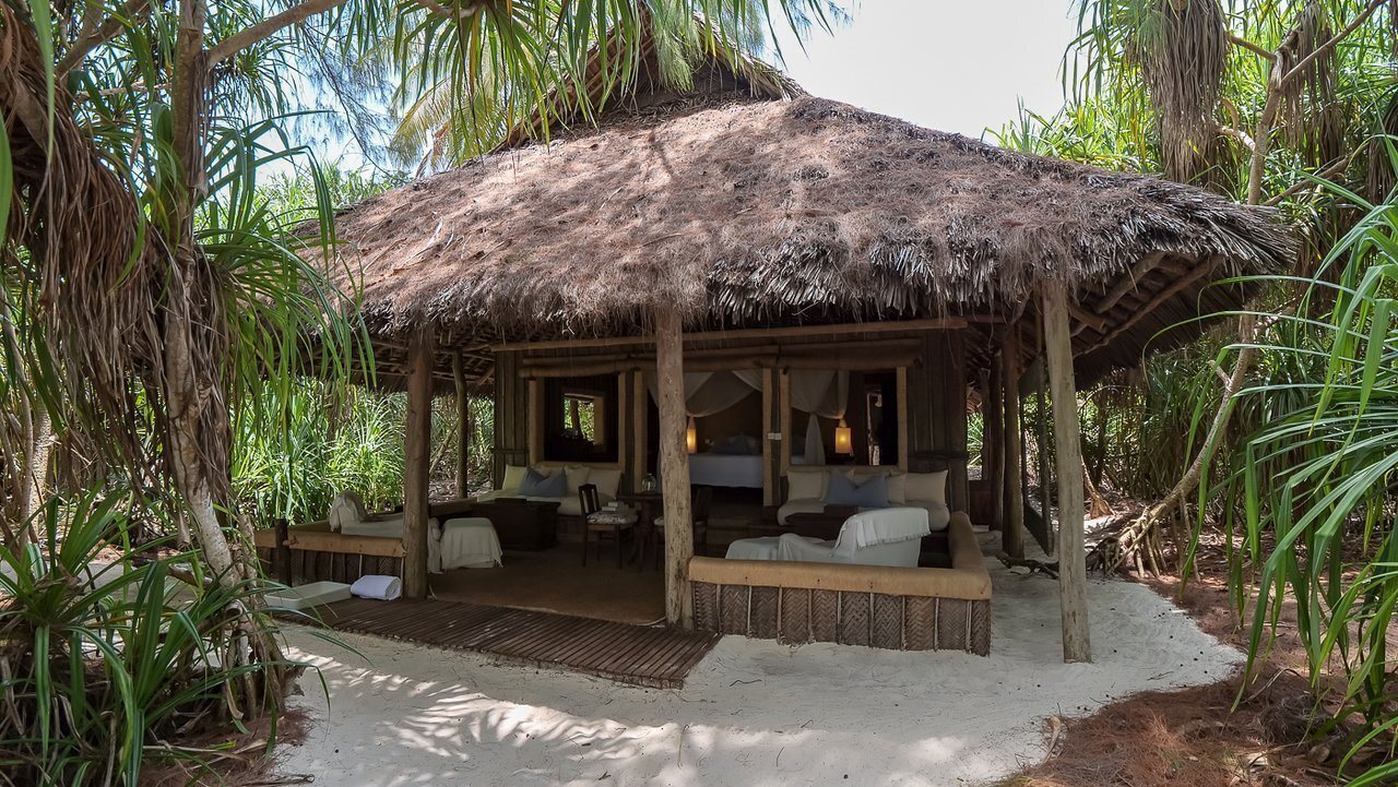 Отель andBeyond Mnemba Island 5*