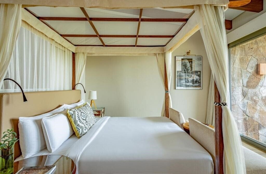 Imaginea Melia Serengeti Lodge 5*