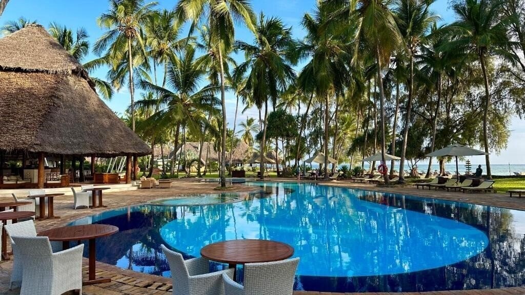 Hotel Blue Bay Beach Resort 5*