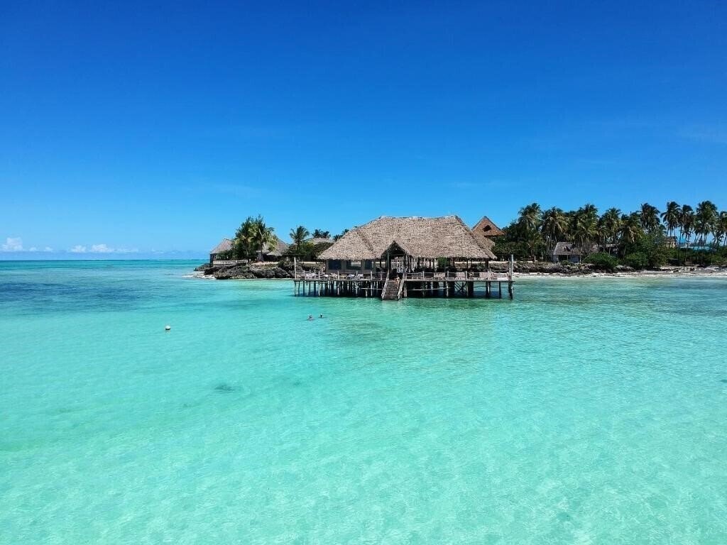 Imaginea Reef And Beach 3*