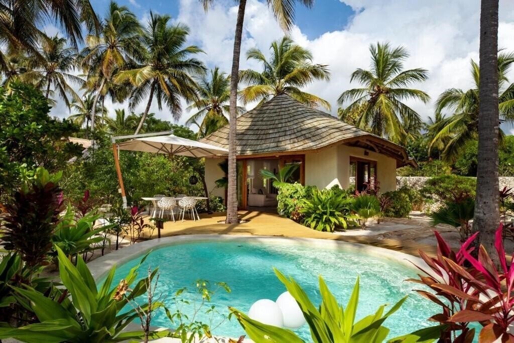 Отель White Sand Luxury Villas 5*