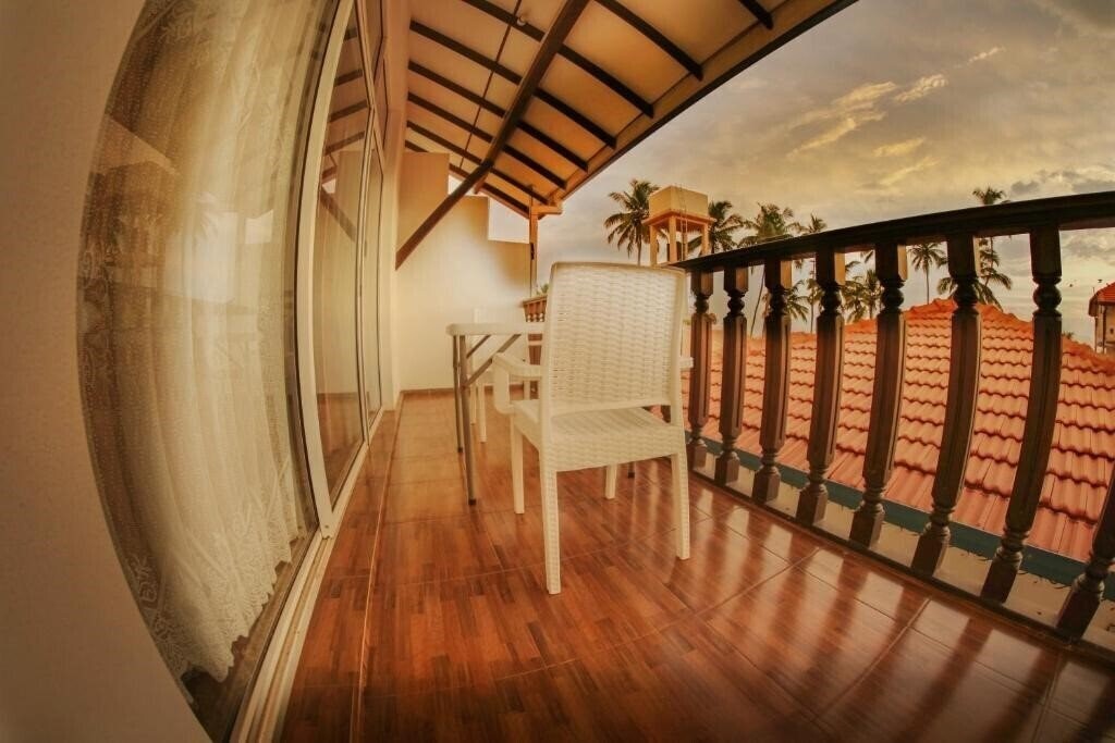 Fotografii White Rose Beach Hotel 3*