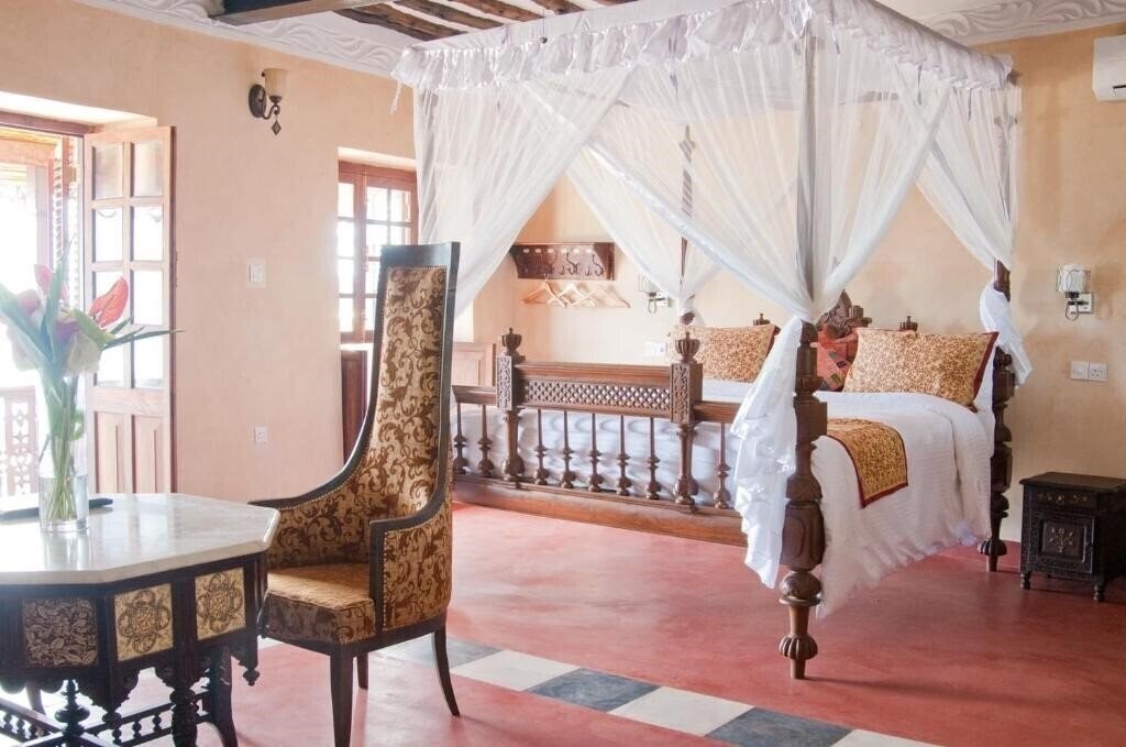 Fotografii Mizingani Seafront Hotel 4*