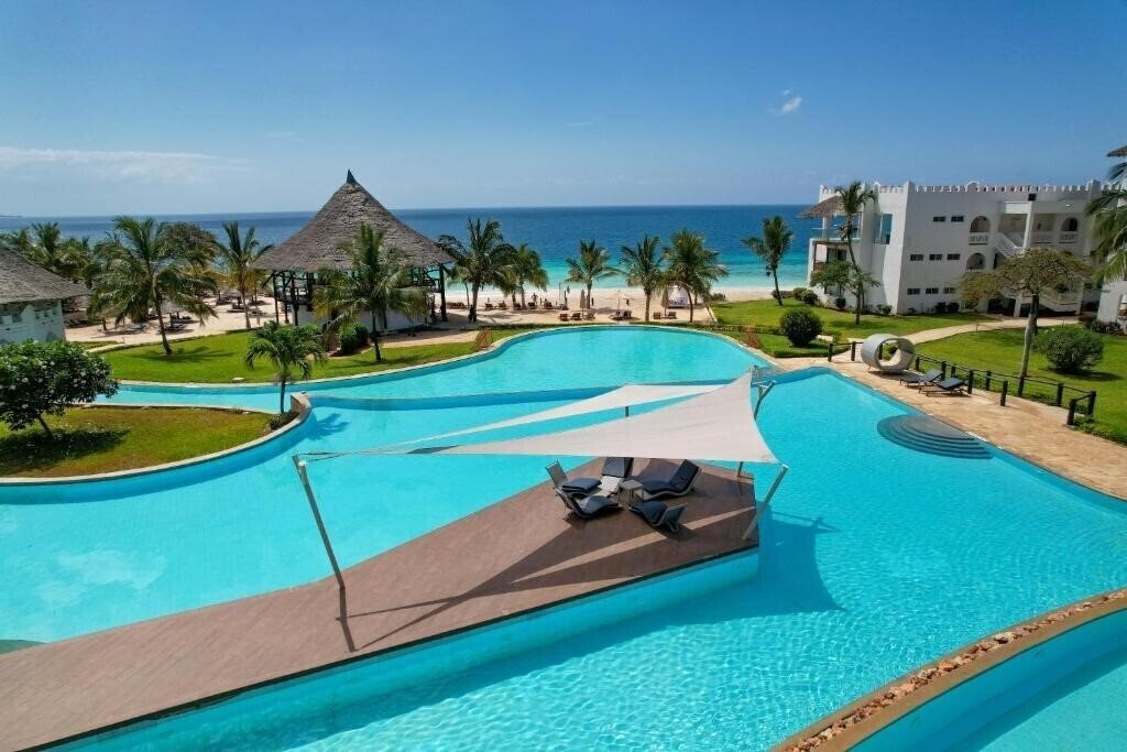 Hotel Zanzibar Beach Resort 3*