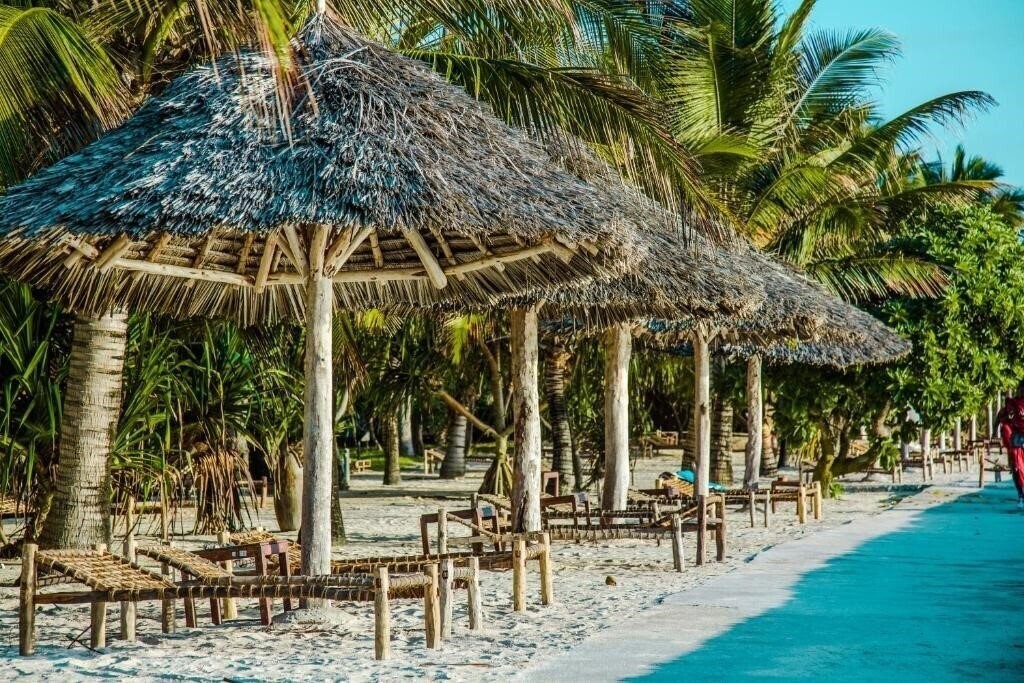 Imaginea Uroa Bay Beach Resort 4*