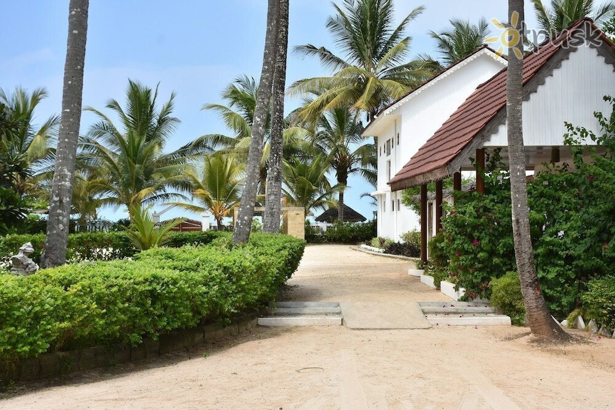 Imaginea Pwani Beach Hotel 3*