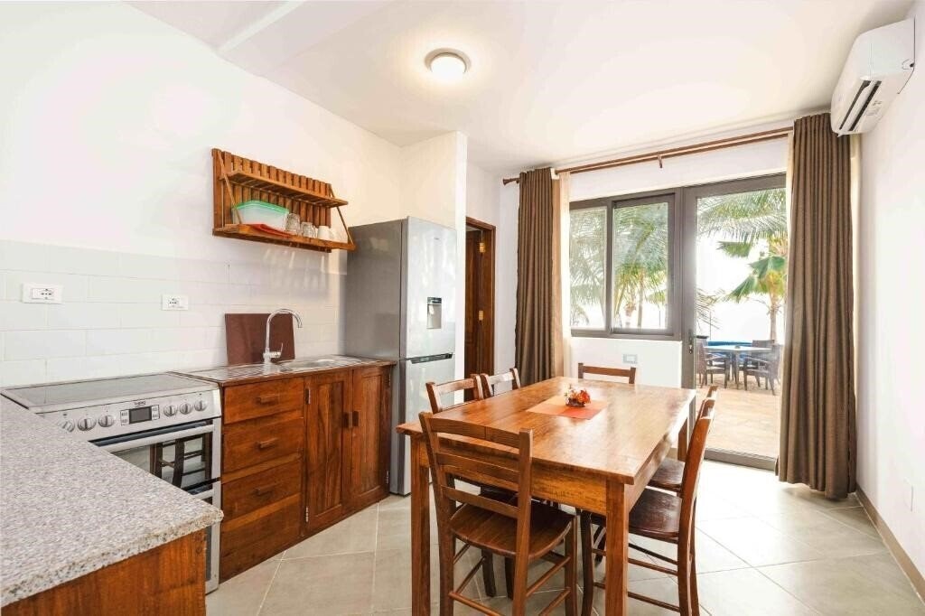 Fotografie Blackstone Beach Resort 4*