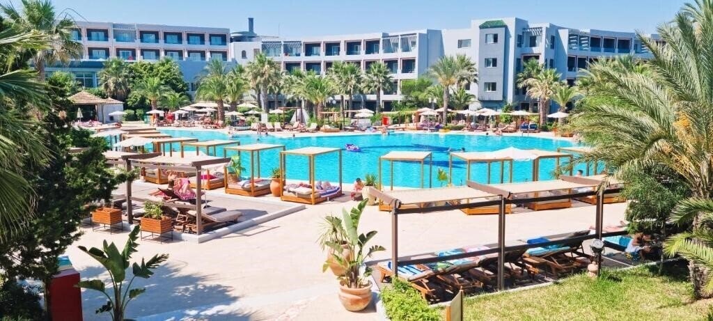 Hotel Vincci Marillia 4*