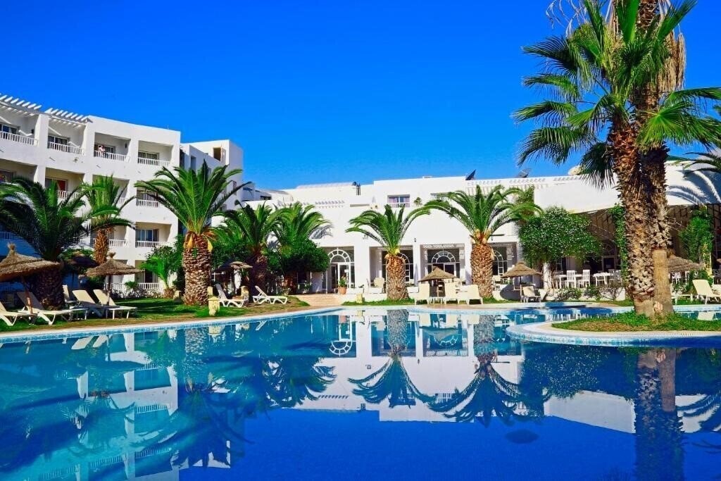 Hotel Hello Yasmine 4*