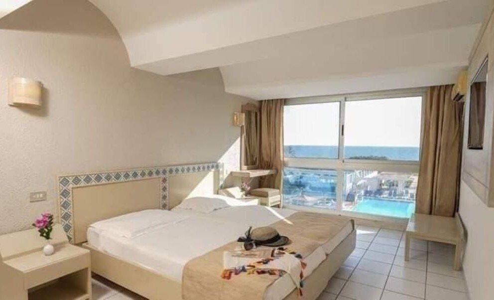 Imaginea Pyramide Hotel & Spa 3*
