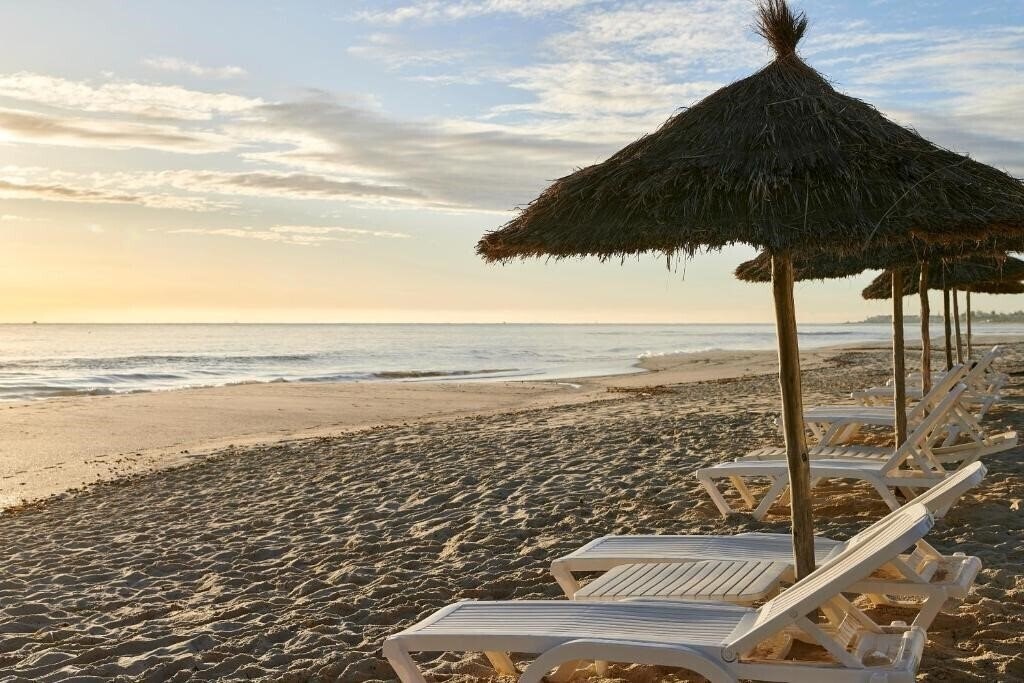 Imaginea Iberostar Selection Kantoui Bay (ex. Steigenberger Kantaoui Bay) 5*