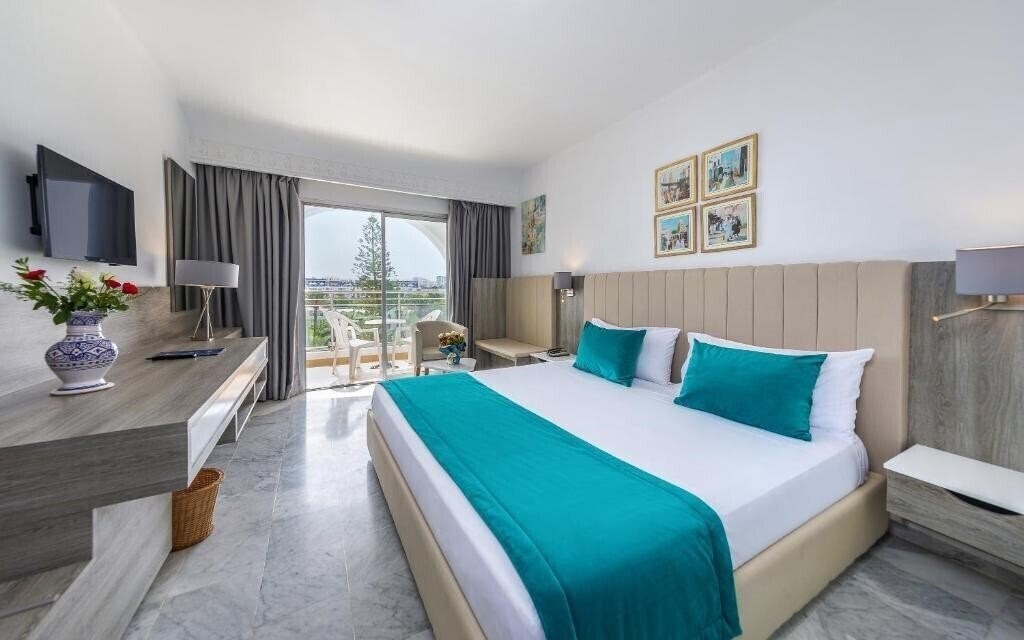 Фото Marhaba Beach 4*