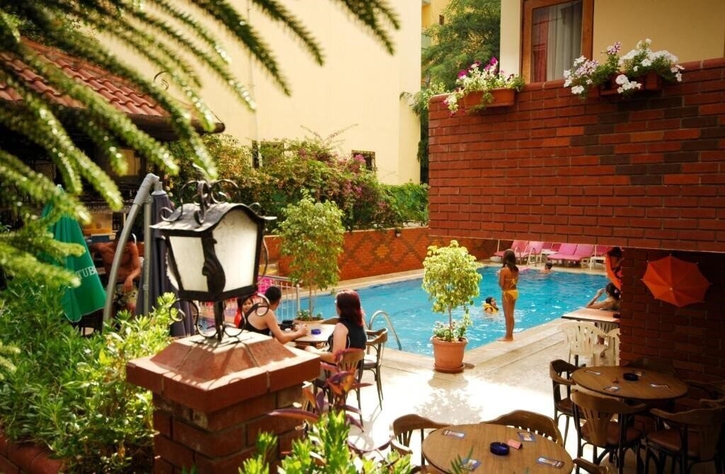 Отель Bilkay Hotel (ex. Kleopatra Bilkay Hotel) 3*