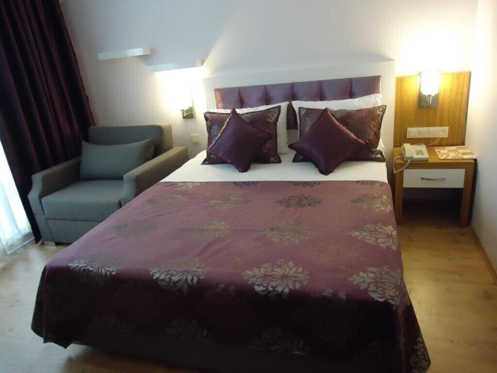 Фото Bilkay Hotel (ex. Kleopatra Bilkay Hotel) 3*