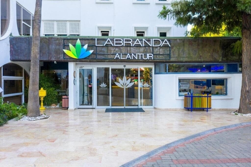 Fotografii Labranda Alantur Hotel (ex. Maritim Hotel Club Alantur, Iberostar Сlub Alantur) 5*