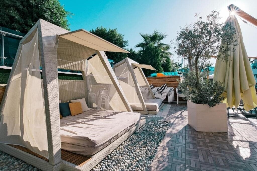 Imaginea Sunprime C Lounge Hotel 5*