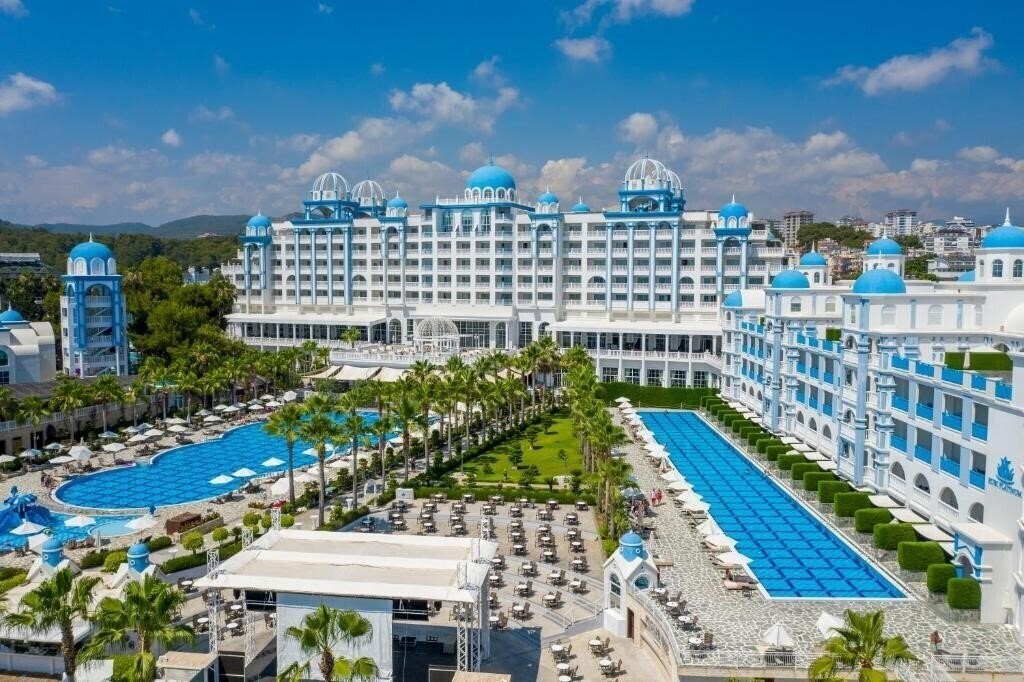 Hotel Rubi Platinum SPA Resort & Suites 5*