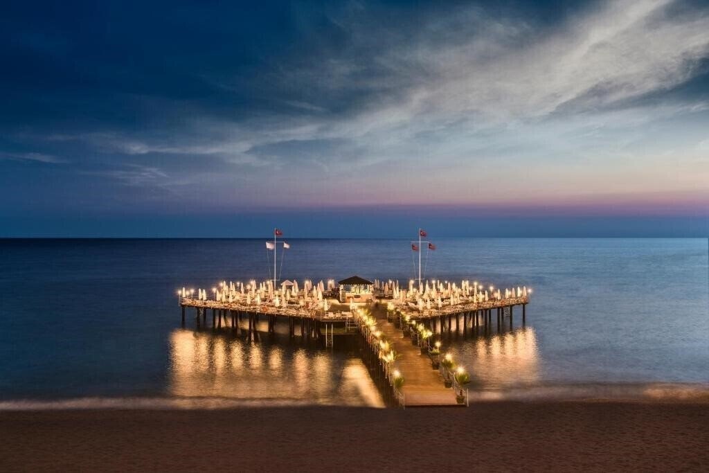 Imaginea Botanik Hotel & Resort 5*