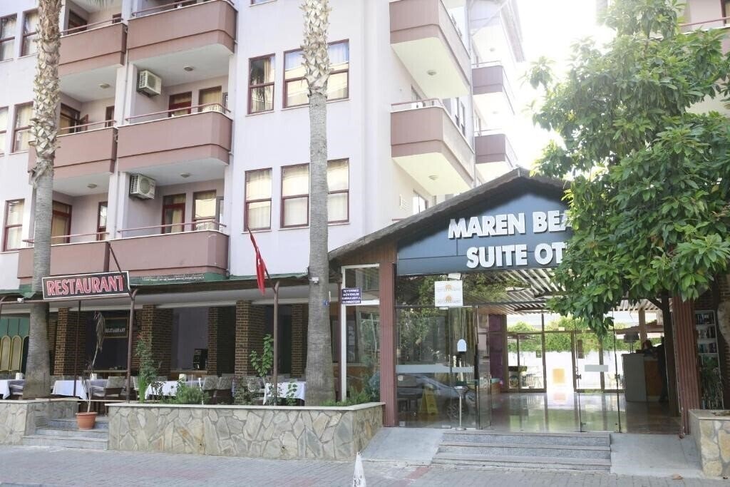 Отель Maren Beach Suite 4*