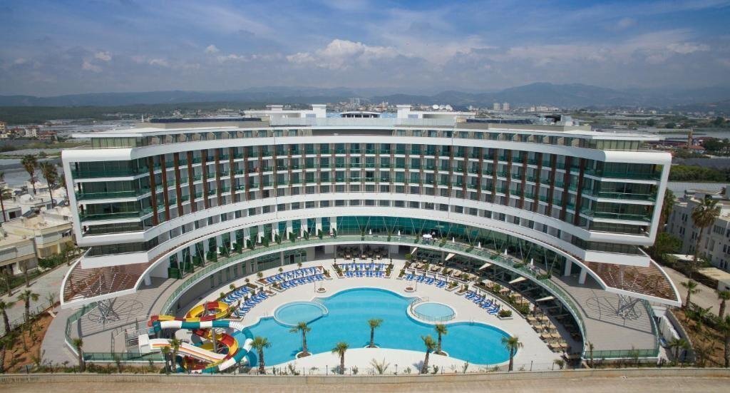 Hotel Xoria Deluxe Hotel 5*