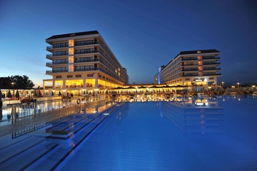 Отель Eftalia Aqua Resort 5*